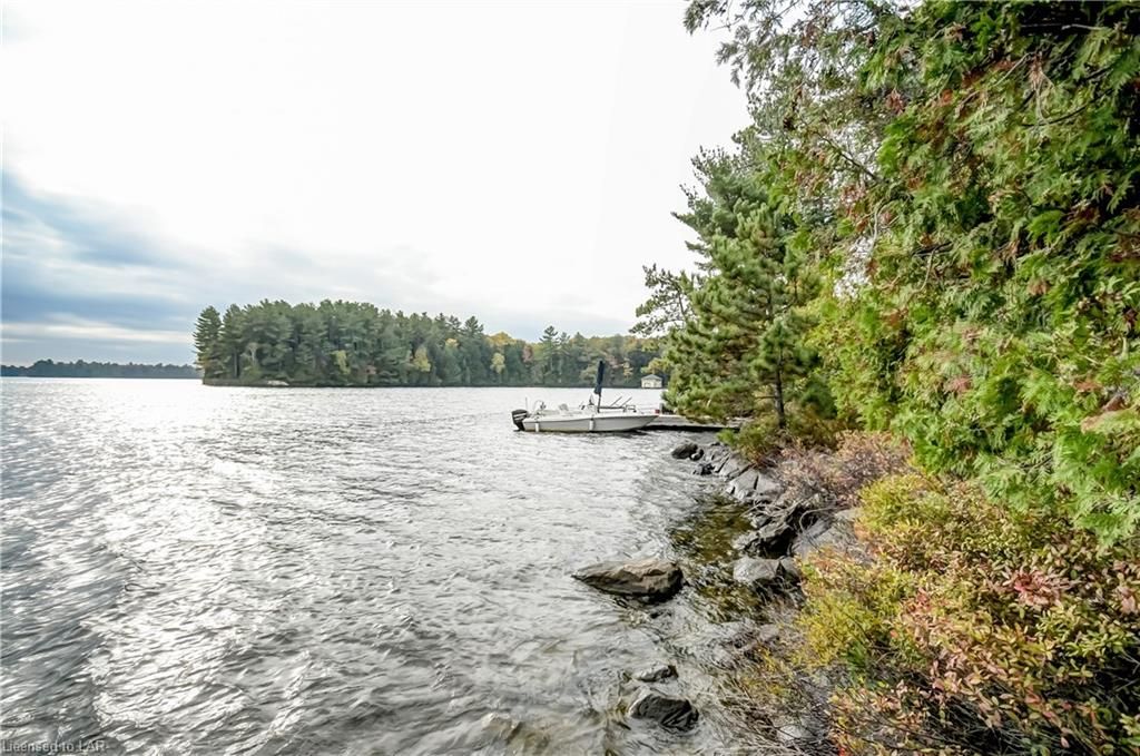Single Family Residence sold at 1 Dunbarton Island, Port Carling, ON, P0B 1J0 - Medora - MLS: 40177458