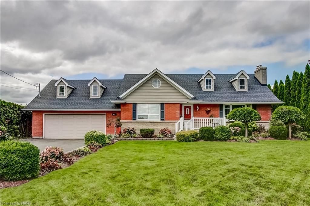 Single Family sold at 464 READ Road, St. Catharines, Ontario, L2R 7K6 - Port Weller W. - MLS: 40178202