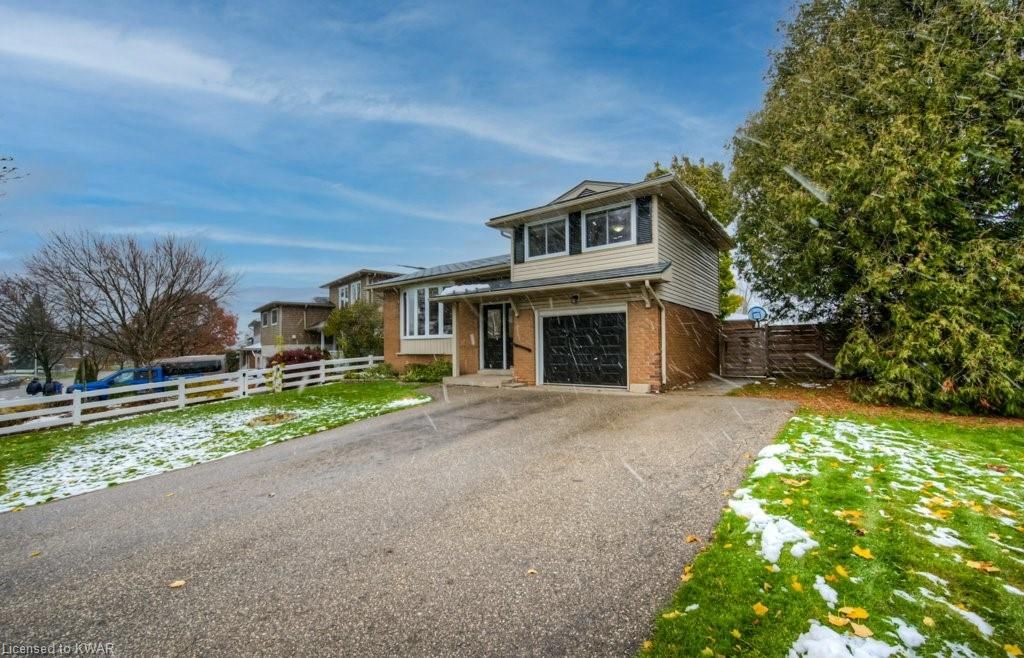 Single Family sold at 58 MCGARRY Drive, Kitchener, Ontario, N2N 1A4 - Forest Heights - MLS: 40179000
