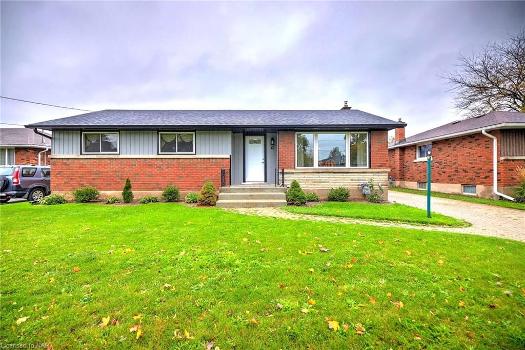 Single Family sold at 10 DUNRAVEN Avenue, St. Catharines, Ontario, L2M 6A7 - Lincoln Mall - MLS: 40179953