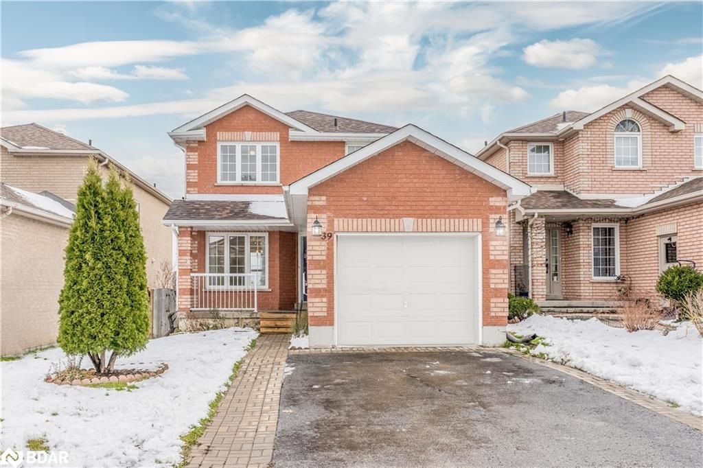 Single Family sold at 39 WIDGEON Street, Barrie, Ontario, L4N 8W5 - Painswick - MLS: 40193274