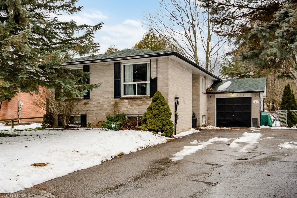 Single Family sold at 176 LETITIA Street, Barrie, Ontario, L4N 1P5 - West - MLS: 40193794