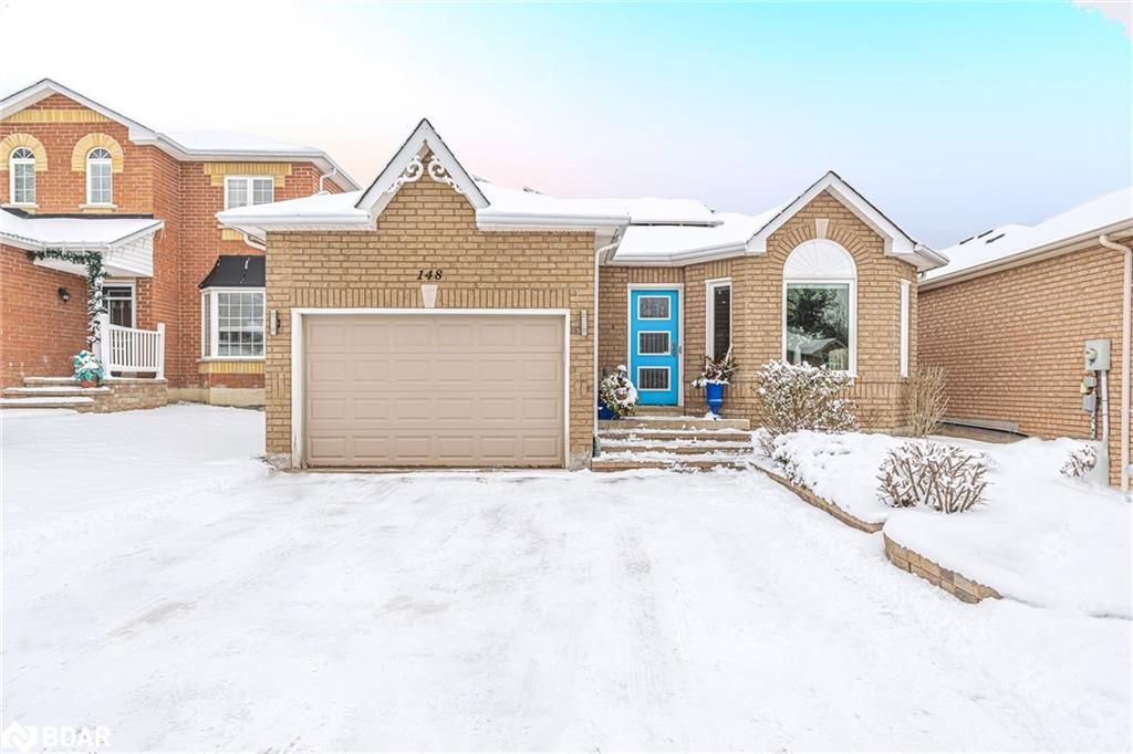 Single Family sold at 148 LOON Avenue, Barrie, Ontario, L4N 8X2 - Painswick - MLS: 40194461