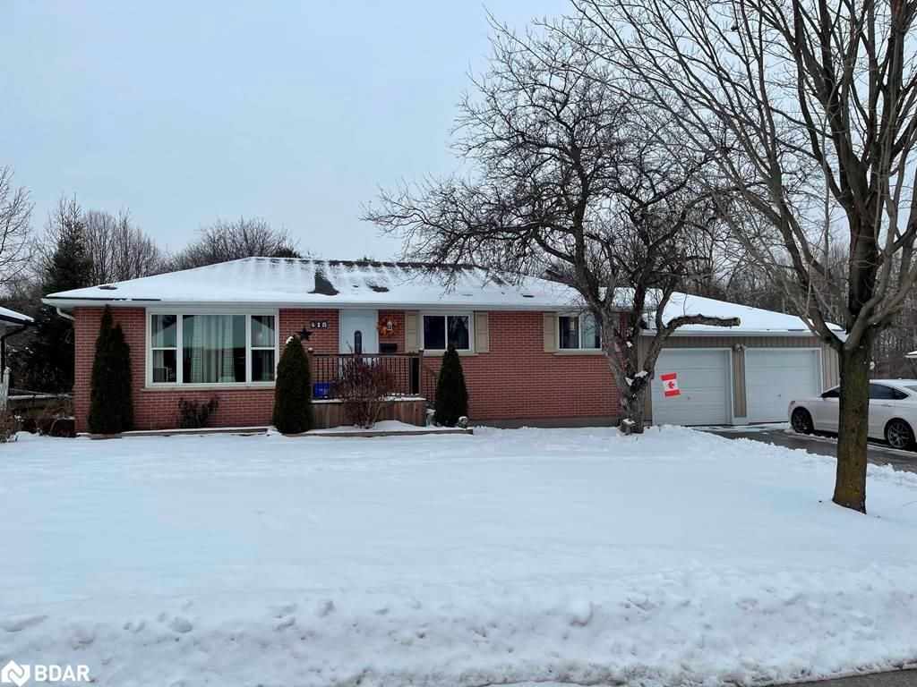 Single Family sold at 418 LITTLE Avenue, Barrie, Ontario, L4N 3A1 - Innishore - MLS: 40194524