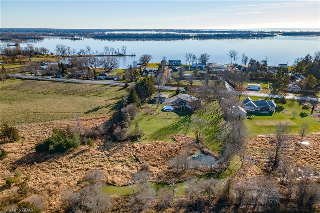 Single Family sold at 15834 LOYALIST Parkway, Prince Edward County, Ontario, K0K 1G0 - Bloomfield Ward - MLS: 40195122
