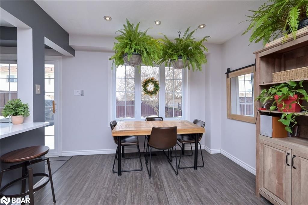 Row/Townhouse sold at 2139 Ferguson Street, Innisfil, ON, L9S 1X5 - Alcona - MLS: 40209727
