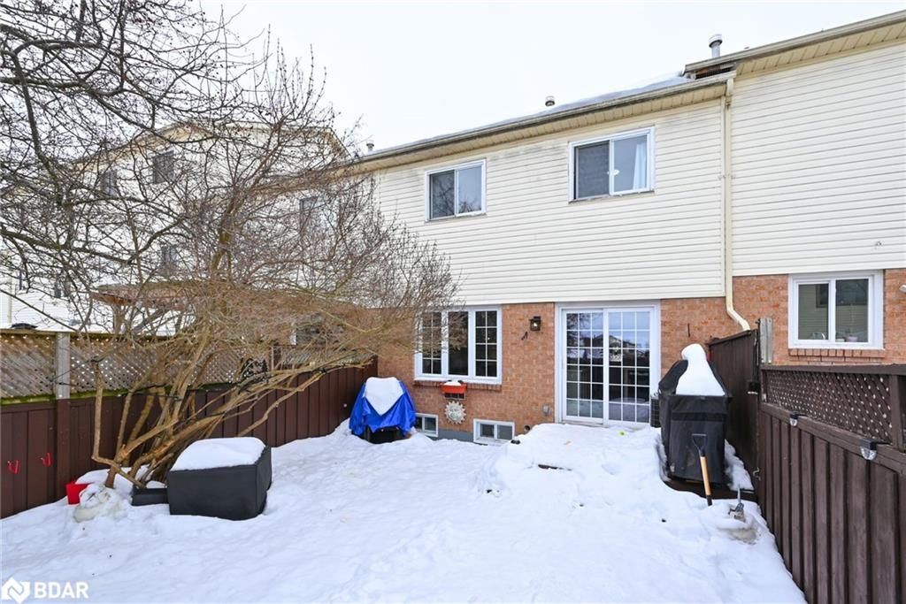 Row/Townhouse sold at 2139 Ferguson Street, Innisfil, ON, L9S 1X5 - Alcona - MLS: 40209727