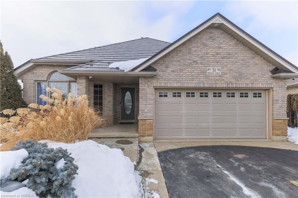 Single Family Residence sold at 31 Bricker Court, Brantford, D, N3T 6R7 - MLS: 40210007