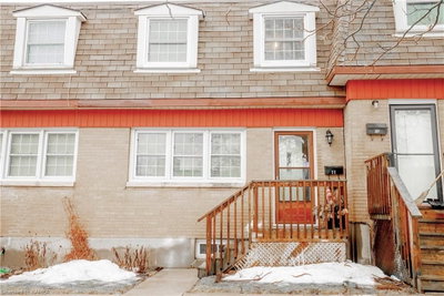 Row/Townhouse sold at 11-116 Notch Hill Road, Kingston, ON, K7M 2X1 - Central City West - MLS: 40213800