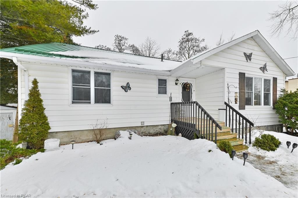 Single Family sold at 269 ST. LAWRENCE Street, Madoc, Ontario, K0K 2K0 - Huntingdon Ward - MLS: 40214227