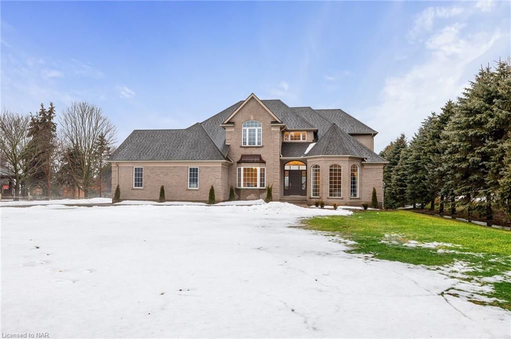 Single Family Residence sold at 1232 Maple Street, Fenwick, Pelham Fenwick, L0S 1C0 - MLS: 40214378