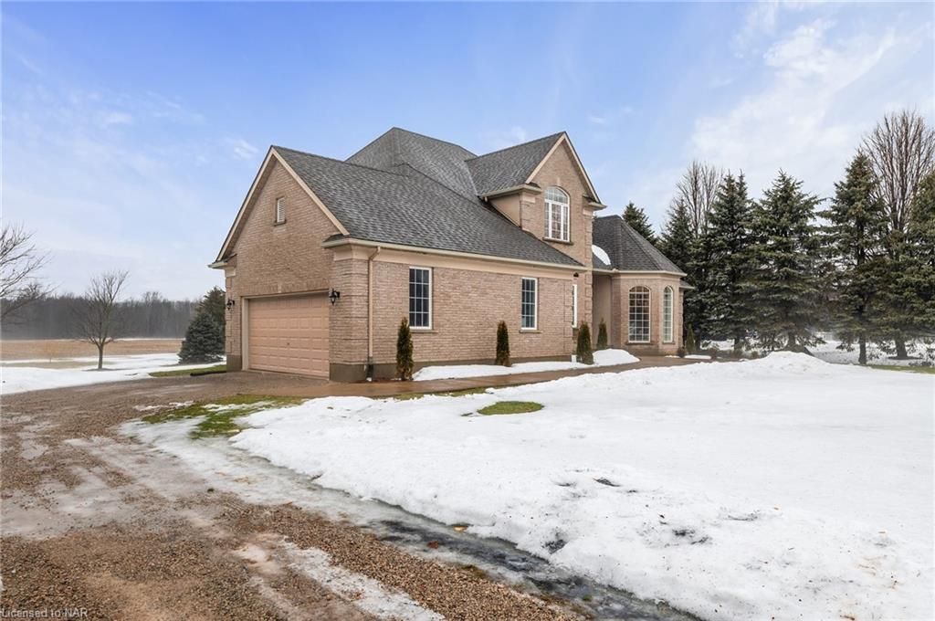 Single Family Residence sold at 1232 Maple Street, Fenwick, Pelham Fenwick, L0S 1C0 - MLS: 40214378