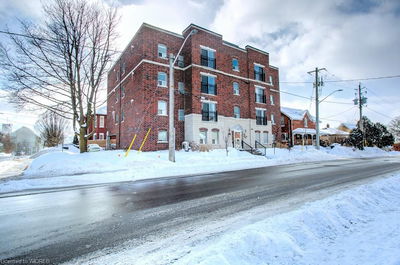 Condo/Apt Unit sold at 204-34 Brock Street, Woodstock, South, N4S 3B5 - MLS: 40217832