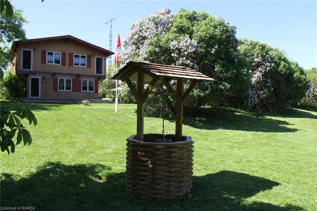 Single Family sold at 69 BATEAU Lane, Wolfe Island, Ontario, K0H 2Y0 - The Islands - MLS: 40217924