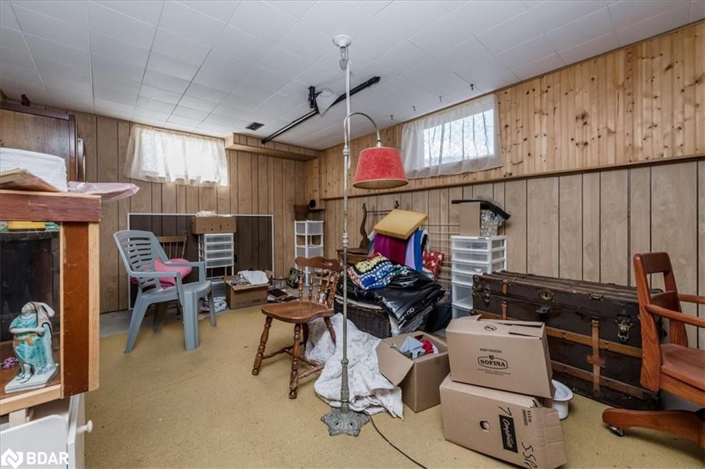 Single Family Residence sold at 12 Maplegate Street, Wyevale, ON, L0L 2T0 - Tiny - MLS: 40220153