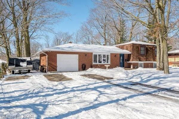 Single Family sold at 103 GARMANDALE Avenue, Peterborough, Ontario, K9L 1M4 - North - MLS: 40221062