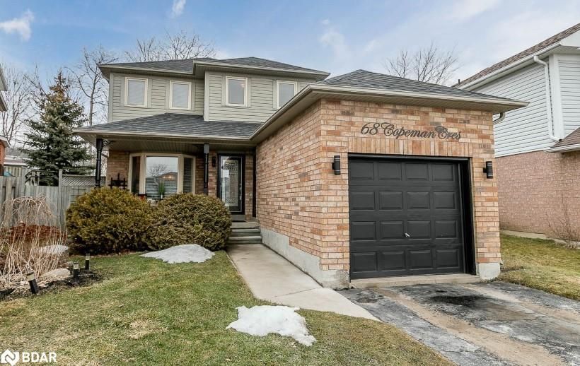 Single Family sold at 68 COPEMAN Crescent, Barrie, Ontario, L4N 8B4 - Painswick - MLS: 40224432