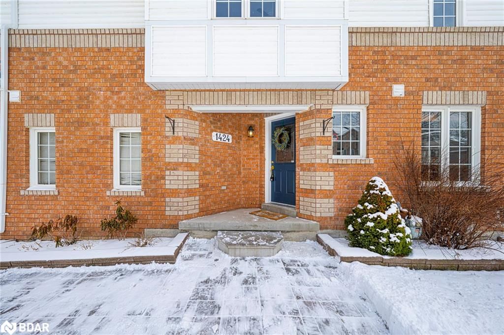 Row/Townhouse sold at 1424 Forest Street, Innisfil, ON, L9S 4Y3 - Alcona - MLS: 40232053