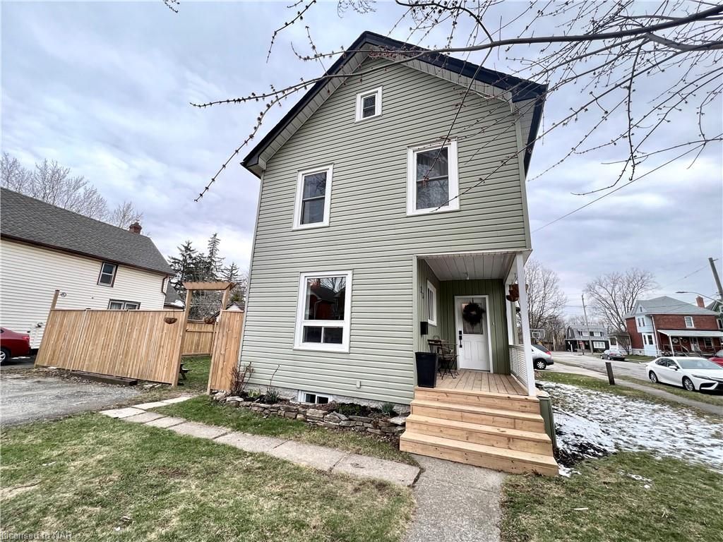 Single Family sold at 23 JOHN Street, Welland, Welland Downtown, L3B 3S1 - MLS: 40232590