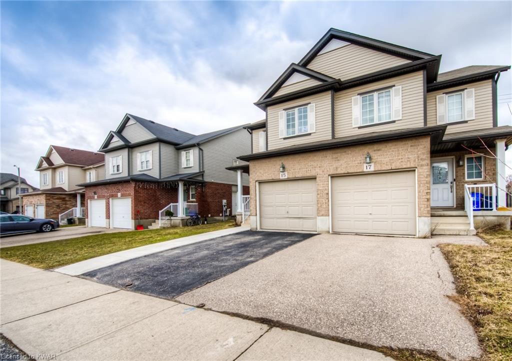 Single Family sold at 15 IRON GATE Street, Kitchener, Ontario, N2N 3R8 - Westvale - MLS: 40236875