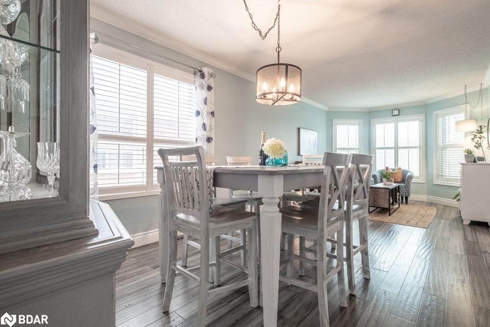 Single Family Residence sold at 386 Cundles Road, Barrie, ON, L4N 7C7 - West - MLS: 40242574