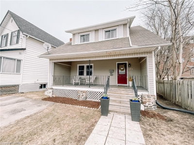 Single Family Residence sold at 172 Fourth Avenue, North Bay, ON, P1B 1N1 - Central - MLS: 40243276