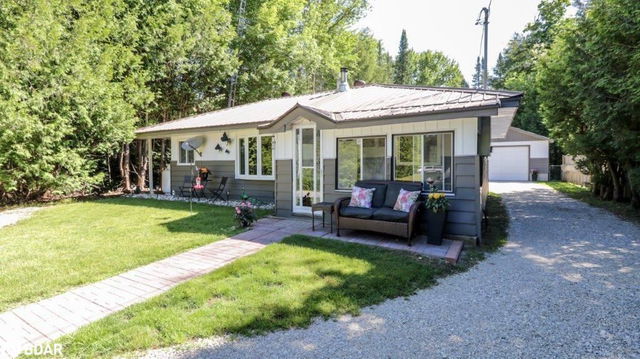 1505 Gill Road