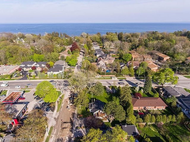 3089 Lakeshore Road