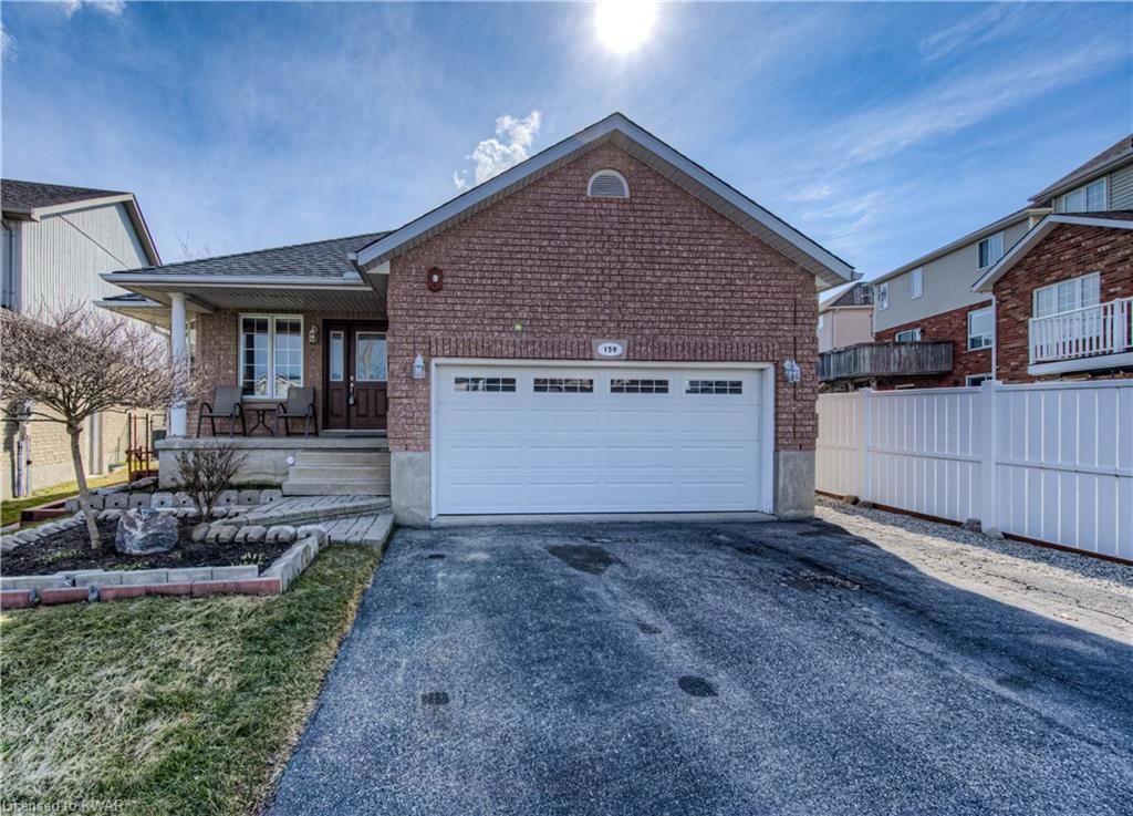 Single Family sold at 159 BRIDGEWATER Crescent, Waterloo, Ontario, N2T 2M1 - Westvale - MLS: 40252831