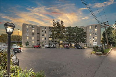 Condo/Apt Unit sold at 401-1 Mowat Avenue, Kingston, Central City West, K7M 1J8 - MLS: 40253617