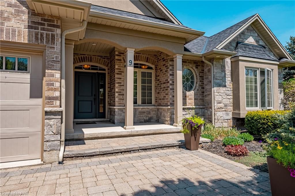 Single Family Residence sold at 9 Martha Court, Fenwick, Pelham Fenwick, L0S 1C0 - MLS: 40256826