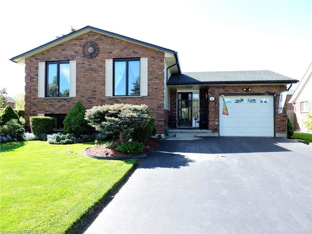 82 Lynndale Road