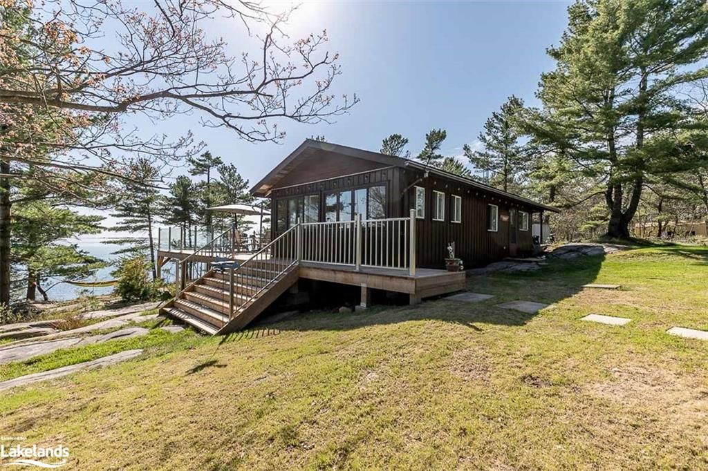 Single Family Residence sold at 20 Canoe Channel Trail, Carling, ON, P0G 1G0 - Carling - MLS: 40261389