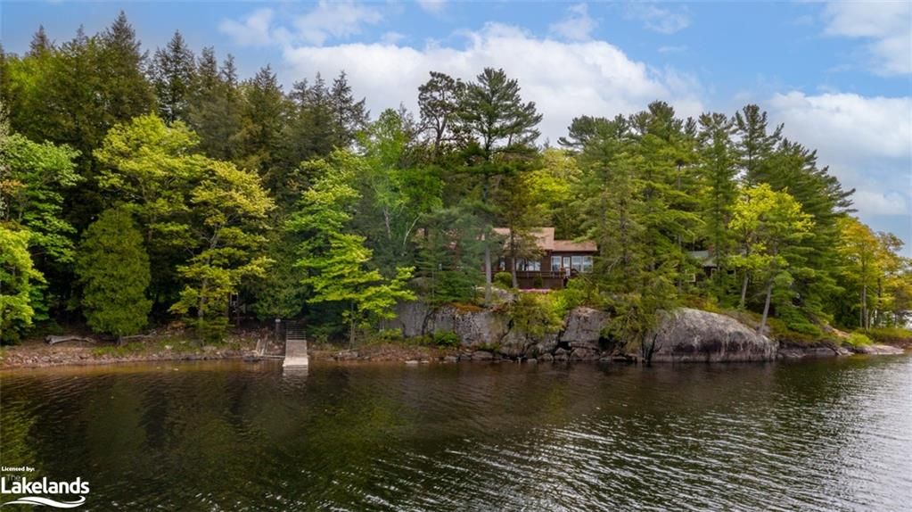 Single Family sold at 1010 ECHO BAY Road, Bala, Ontario, P0C 1A0 - Medora - MLS: 40264255