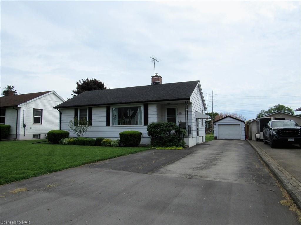 Single Family Residence sold at 5868 Murray Street, Niagara Falls, Dorchester Gardens, L2G 2J8 - MLS: 40264396