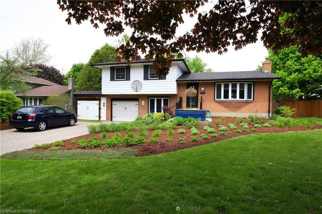 55 Berkley Crescent