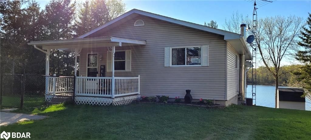Single Family Residence sold at 85 Gibson Bay Road, Dunchurch, ON, P0A 1G0 - Dunchurch - MLS: 40267885