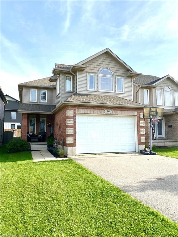 16 Langrell Avenue