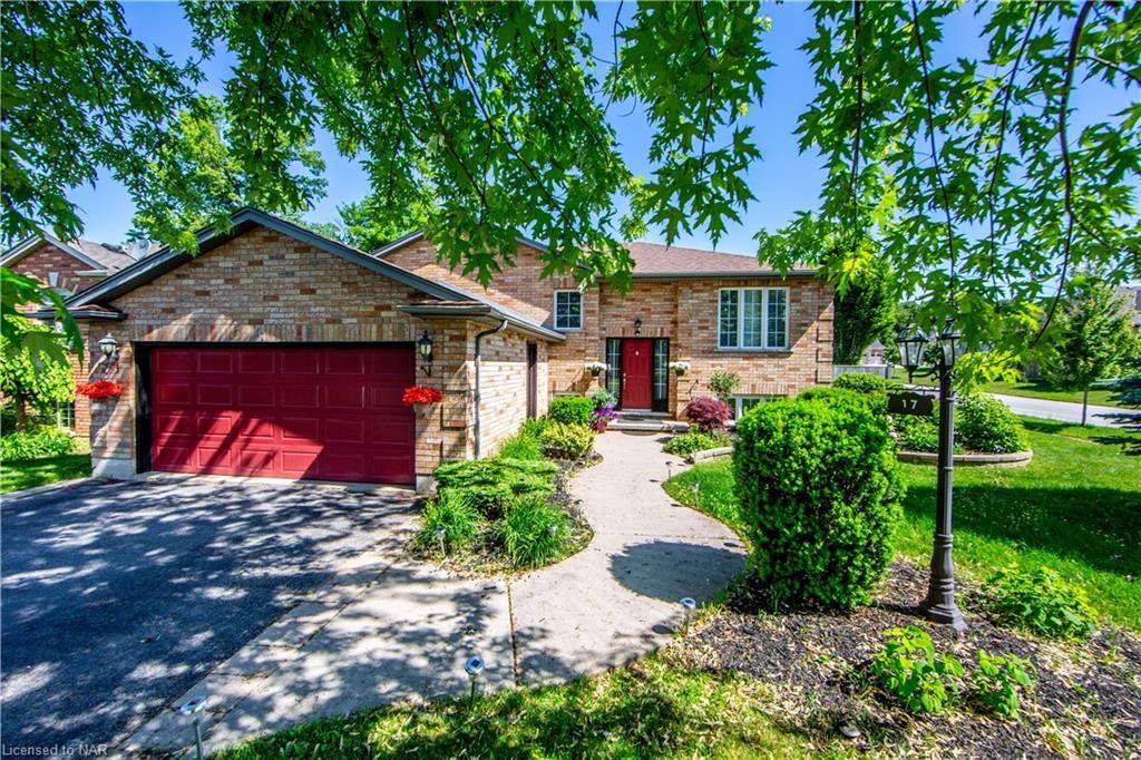 Single Family Residence sold at 17 Ker Crescent, Fenwick, Pelham Fenwick, L0S 1C0 - MLS: 40277804
