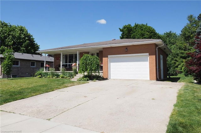 16 Flamingo Drive