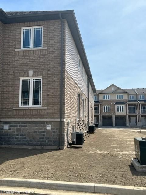 Row/Townhouse leased at 7 Oceanus Avenue Avenue, Hannon, Trinity, L0R 1P0 - MLS: 40285464