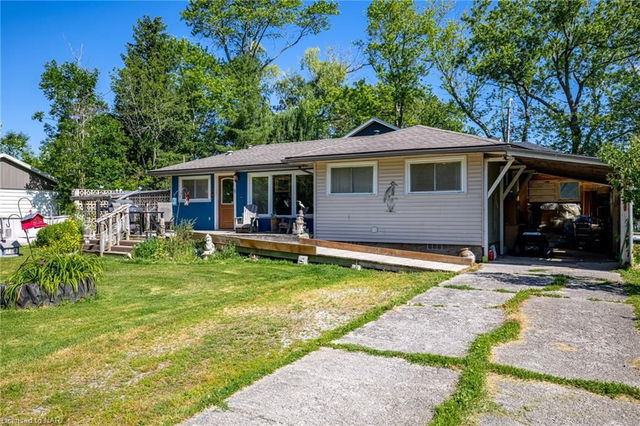 2954 Thunder Bay Road