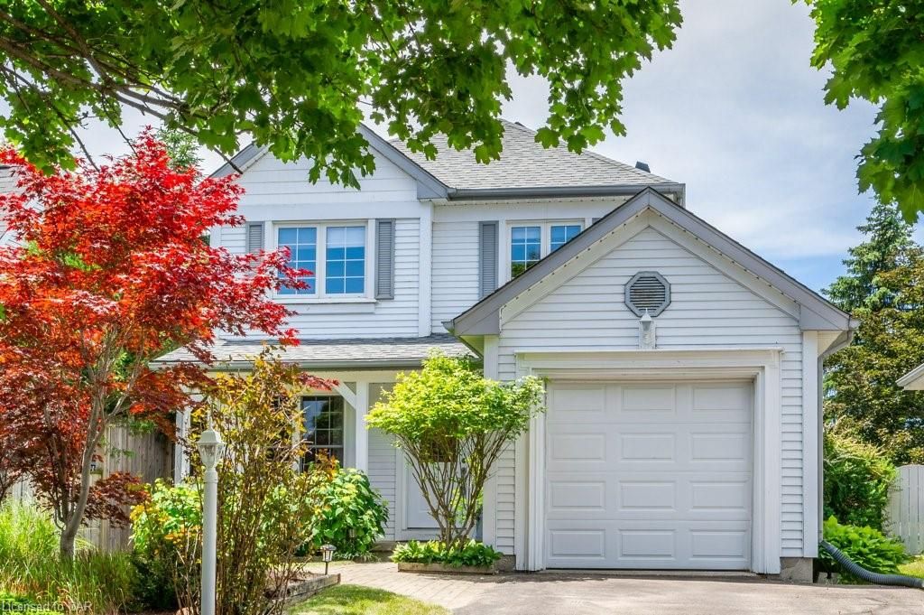 Single Family Residence sold at 536 Red River Drive, Waterloo, ON, N2T 2B7 - Westvale - MLS: 40285708