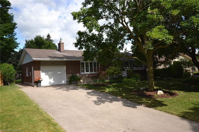 8 Bluejay Road