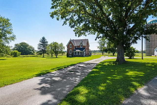 355 Old Almonte Road