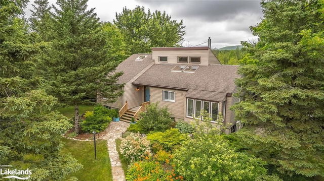151 Summit View Crescent