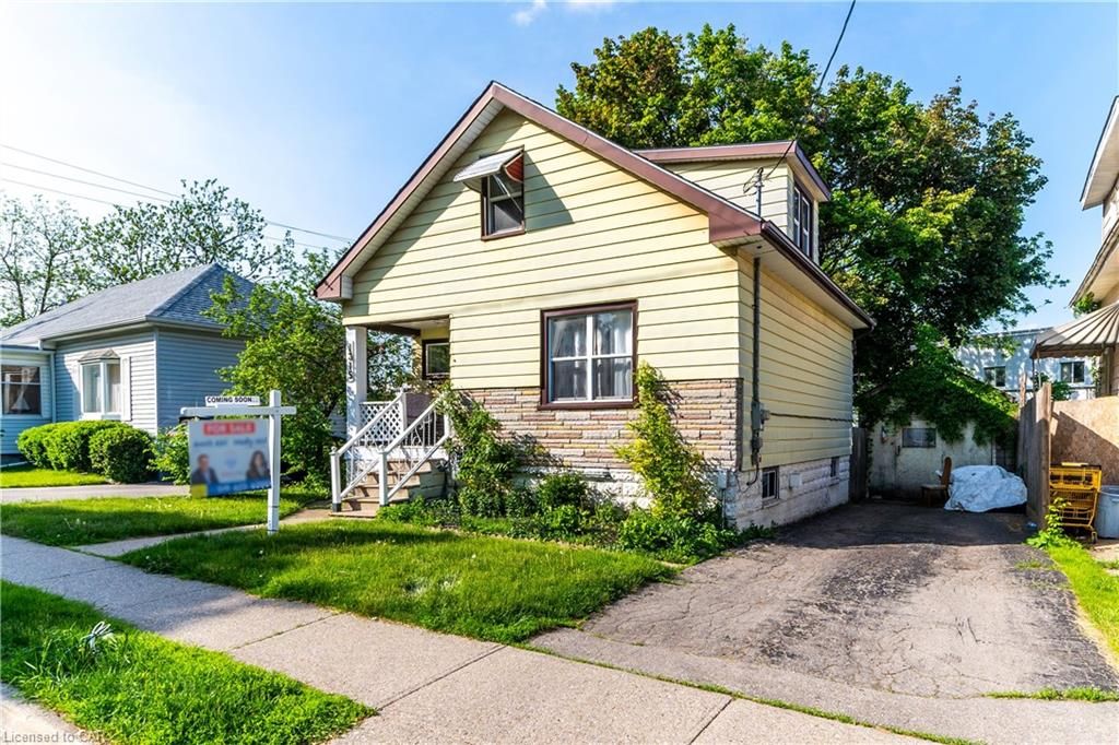 Single Family Residence sold at 1315 Duke Street, Cambridge, Preston North, N3H 3V9 - MLS: 40292767