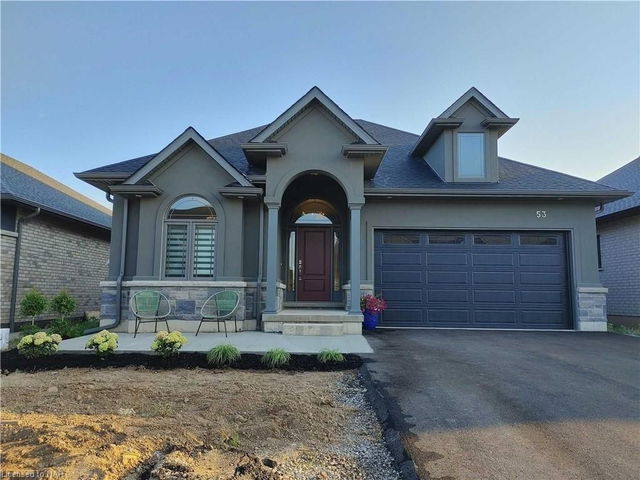53 Carrick Trail