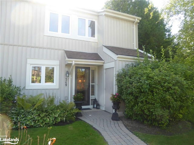 549 Oxbow Crescent