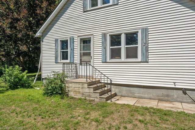 161 Lakeshore Road